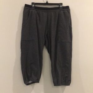 Nike 3/4 cropped Joggers